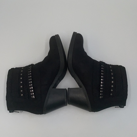 - Sugar Tall Tale Black Ankle Boots - Picture 4 of 8